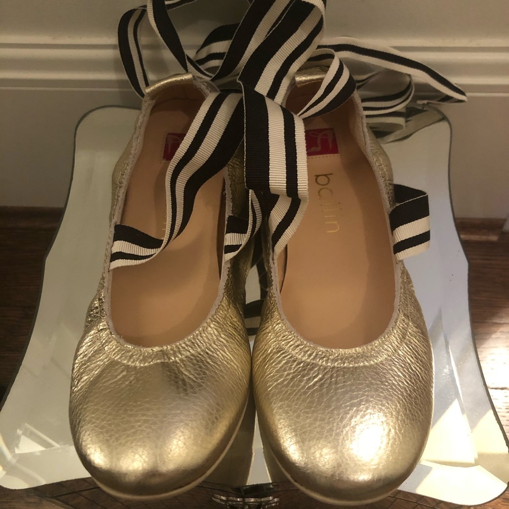 Ballin Gold Leather Ballet Flats Size 7
